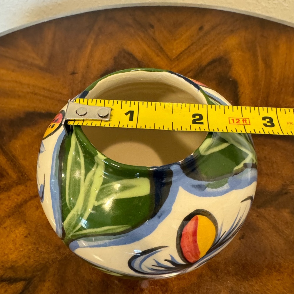 Hand made Calla Lilly Ceramic Vase 4 1/2 inches made in Nicaragua artist… - Picture 7 of 7